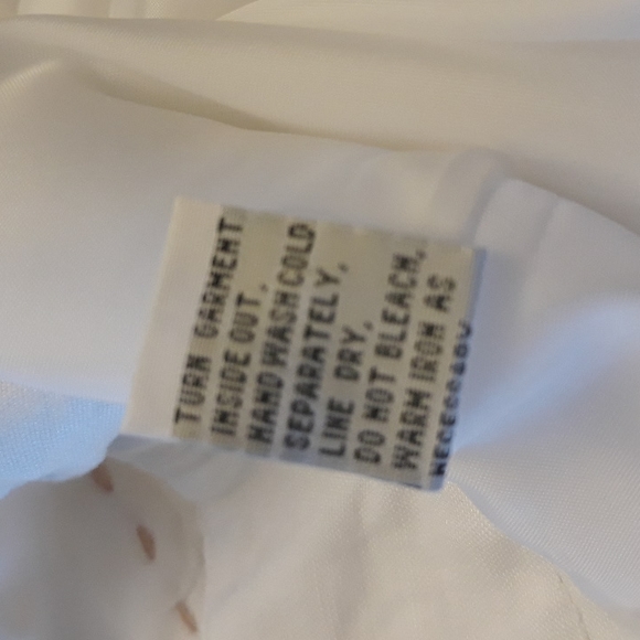 NWT A-Line Off-White Mid-Calf Skirt with Khaki Stitching. Fully- Lined. 2 sizes - Picture 8 of 9